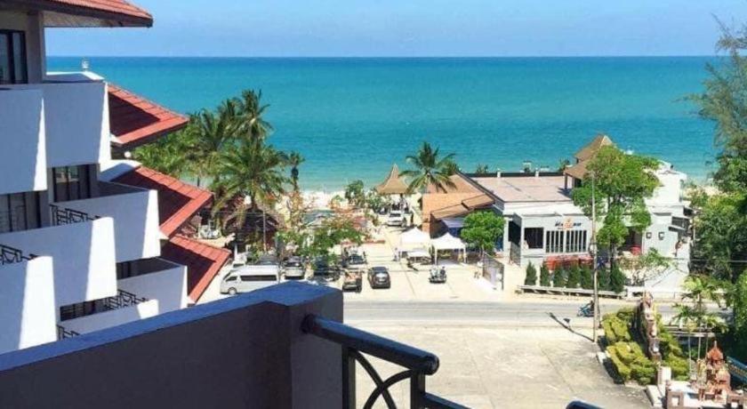 Supar Royal Beach Hotel Khanom Exterior photo